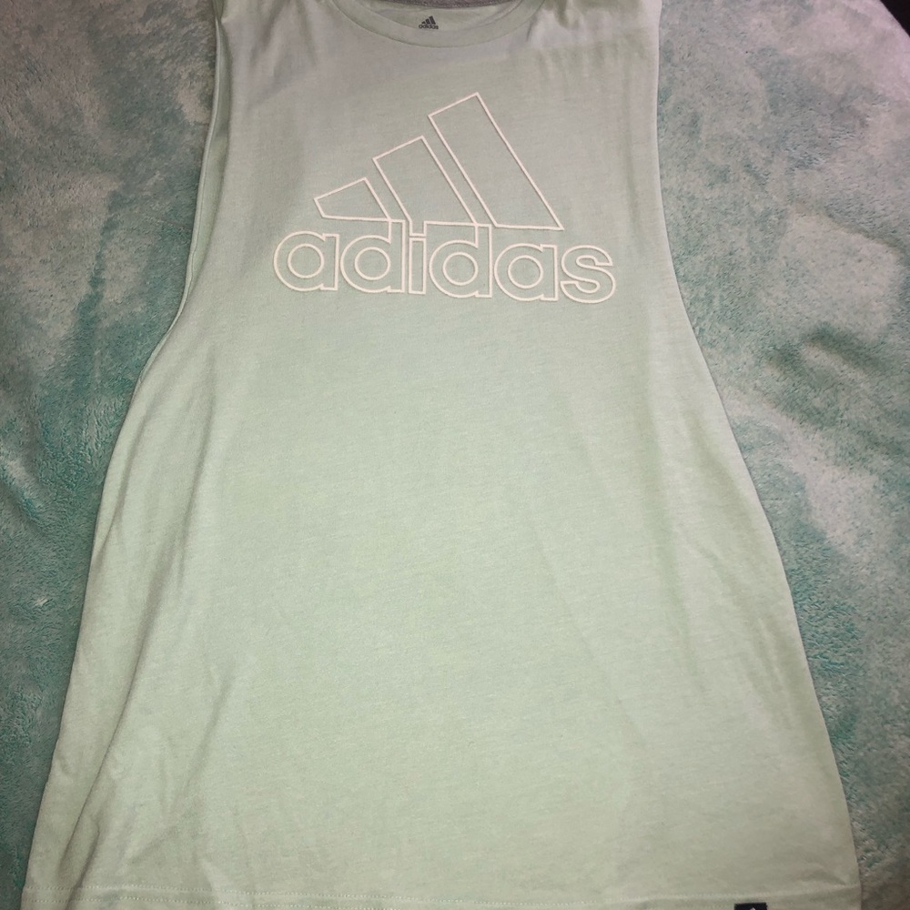 Never worn women Adidas sleeveless tank top size M